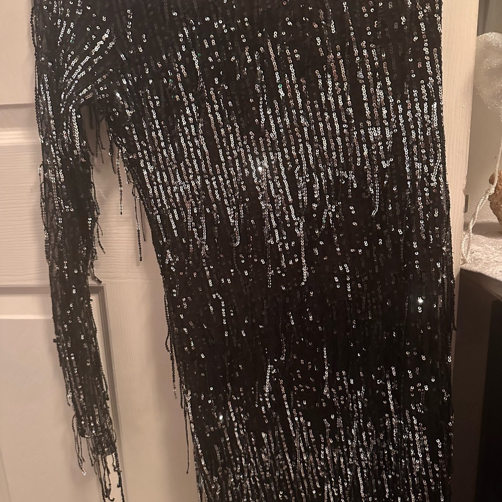 Elegant Black Asymmetrical Sequin Dress